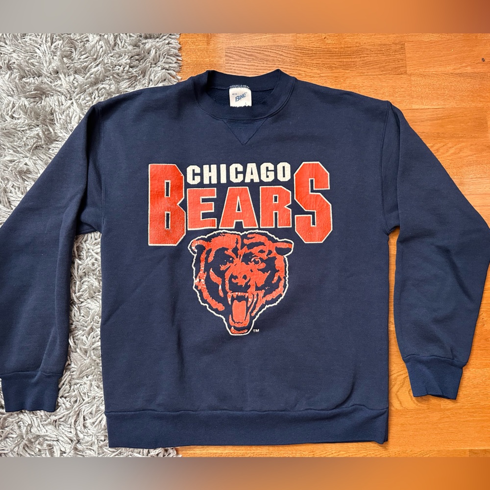 Vintage 1980s Bike Athletic brand Chicago Bears sweatshirt.